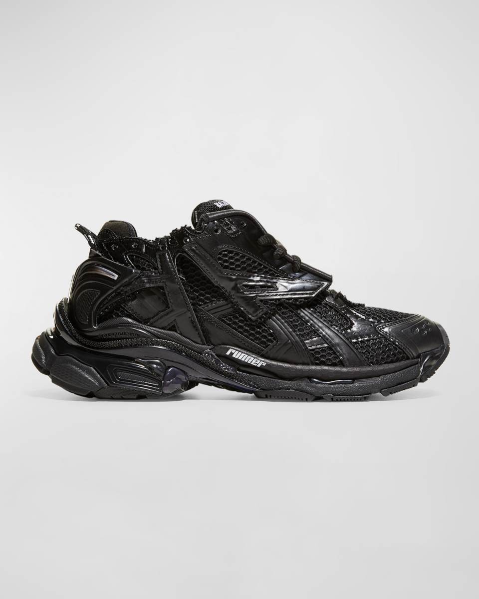 Runner Sneakers